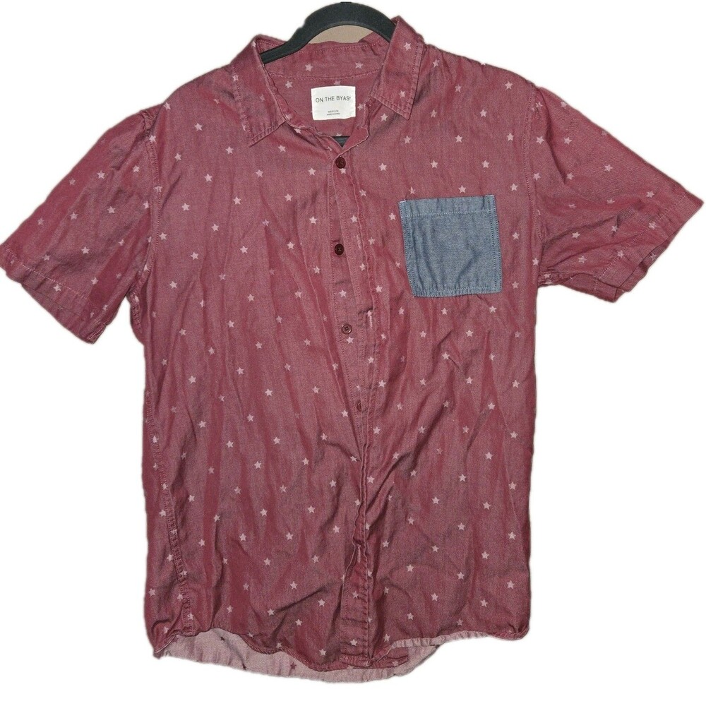 On the Byas Shirt Mens Size Medium M Button Up Casual Short Sleeve Red w/ Stars